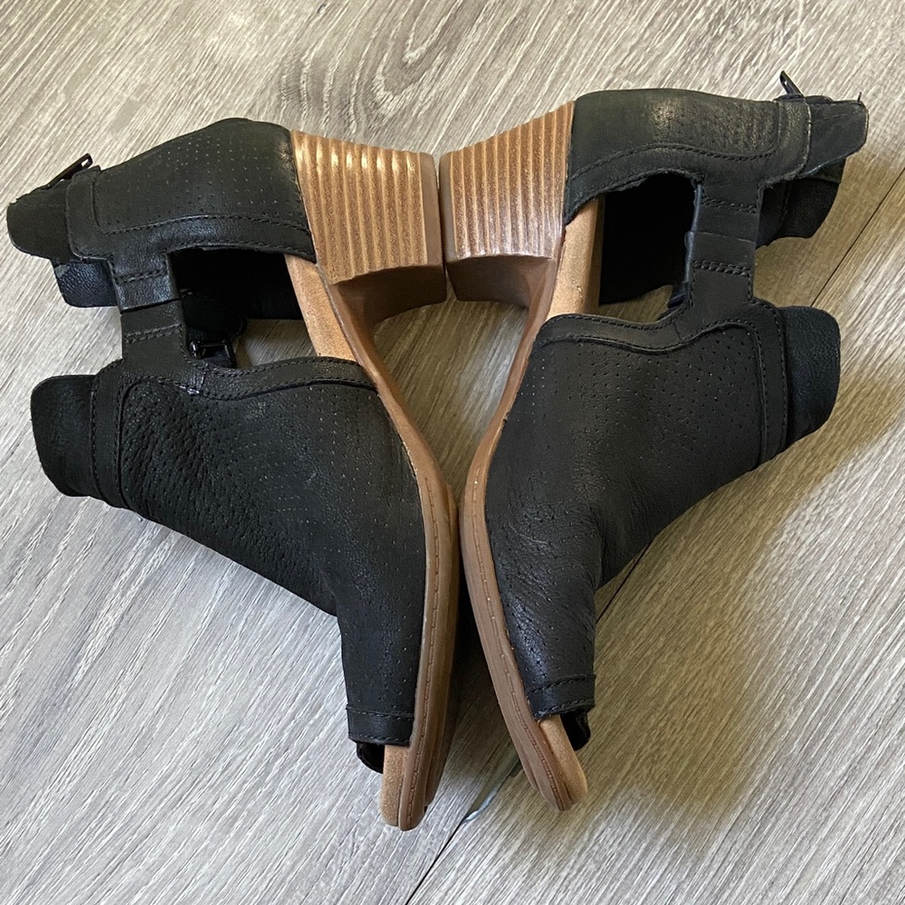 Clarks Sandals